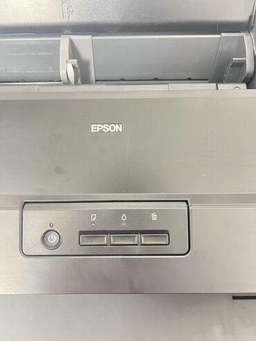 Принтеры: Продаю принтер Epson 1800. Абсолютно почти новый, делали пару