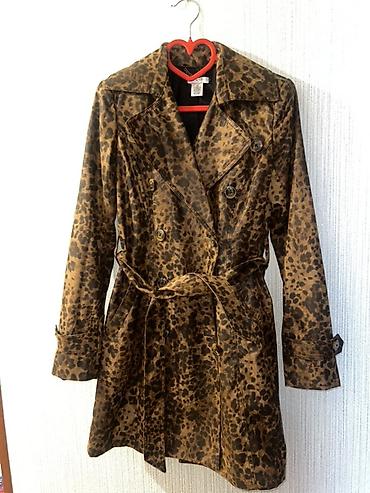 Plaşlar: Qadınlar üçün leopard naxışlı trençkot - Model: iki cərgəli düyməli — 3