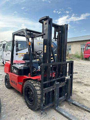 surron light bee: Погрузчик, 2020 г., Колесный, Вилочный — 2