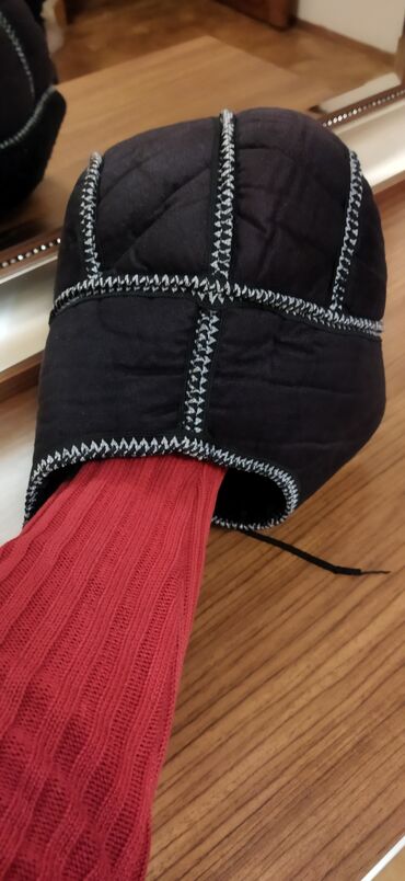 Baş geyimləri: Qışpapaqları, kişi üçün,Rusiyadan alınıb,qara 25manat,qəhvəyi -da lalafo.az — 2 Baş geyimləri: Qışpapaqları, kişi üçün,Rusiyadan alınıb,qara 25manat,qəhvəyi — 2