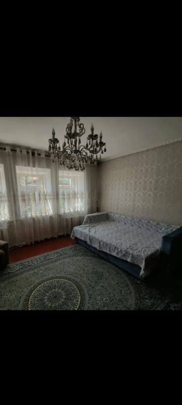 Долгосрочная аренда домов: 61 м², 3 комнаты, Парковка, Забор, огорожен