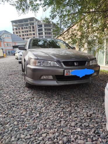 фит автомобиль: Honda Accord: 1998 г., 1.8 л, Автомат, Бензин, Седан