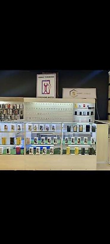островок: Островок в ТЦ, 10 м² — 1