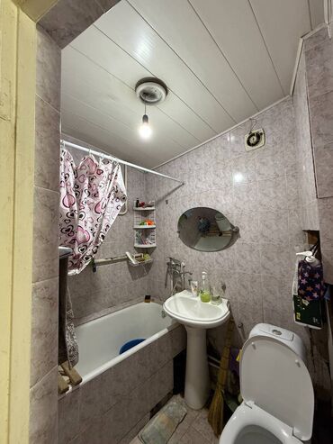 1 ком квартира продажа: 1 комната, 30 м², Индивидуалка, 1 этаж, Старый ремонт