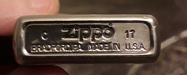 Digər aksesuarlar: Məhsul: Zippo benzinli alışqan Təsvir: - Orijinal Zippo, alt hissədə — 3