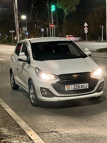Chevrolet: Chevrolet Spark: 2020 г., 1 л, Вариатор, Бензин, Хэтчбэк — 2