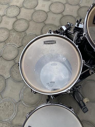 antiques: Mapex Tornado komplet bubnjeva – 5 delova sa činelama i hardverom - — 6