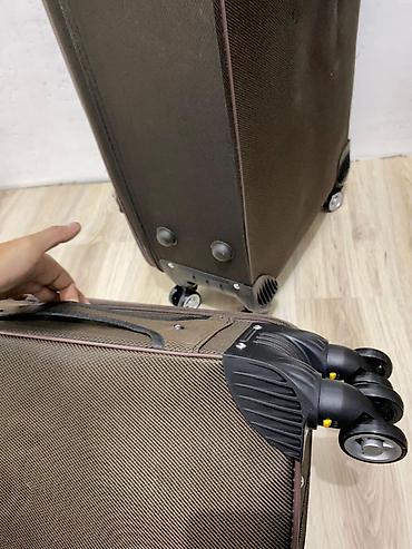 Чемоданы: Чемодан, Новый, Материал: Полиэстер, Маленький (до 40 л), На колесах — 8