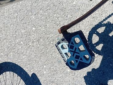 mersedes sürətlər qutusu: Salam gundelik surulen velodu zavod veziyyetde biraz paslanib pedallar — 2