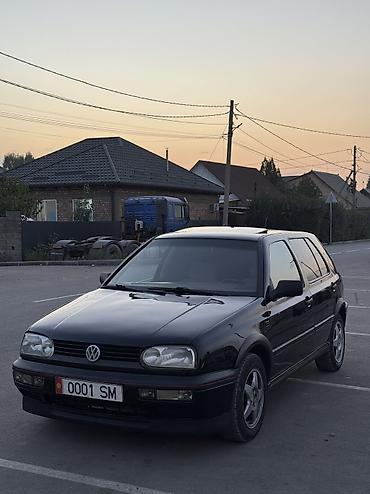 Volkswagen Golf: 1994 г., 2 л, Механика, Бензин, Хэтчбэк