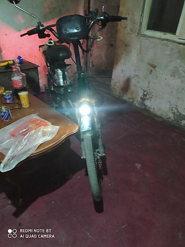 velosiped mingecevir: Elektrikli velosiped / moped tipli nəqliyyat vasitəsi. Şəkillərdə qara — 3
