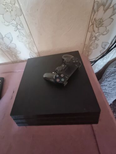 игры на ps4: Ps 4 pro 1TB ela veziyyetdedir oyun diskleride var xarixden alinib