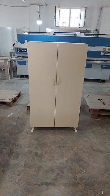 qarderob mebeli: İkiqapılı paltar dolabı - Klassik bej rəngdə, minimal dizayn - Ön — 2