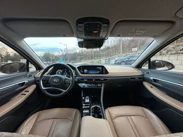ош нексия 2: Гибридный автомобиль Hyundai Sonata белого цвета с коричневым кожаным
