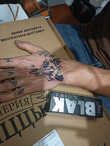 пирс: Цветные татуировки, Черно-белые татуировки, Коррекция татуировок | Консультация — 8