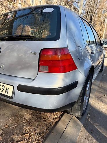 Volkswagen: Volkswagen Golf: 2002 г., 1.6 л, Механика, Бензин, Хэтчбэк — 8