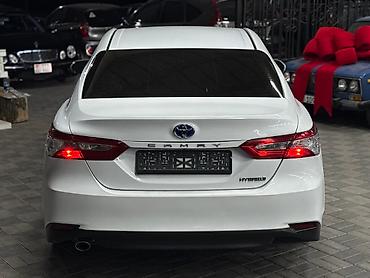Toyota: Toyota Camry: 2019 г., 0.5 л, Автомат, Гибрид — 6