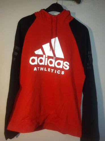 exut duks: Adidas duks,(original)crveno-crne boje,u M veličini,jako malo
