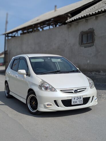 продажа хонда цивик: Honda Fit: 2007 г., 1.5 л, Автомат, Бензин, Хэтчбэк