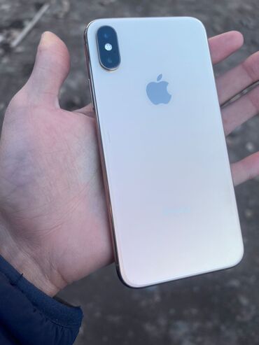 Apple iPhone: IPhone Xs, Б/у, 64 ГБ, Золотой, Зарядное устройство, Чехол, 76 %