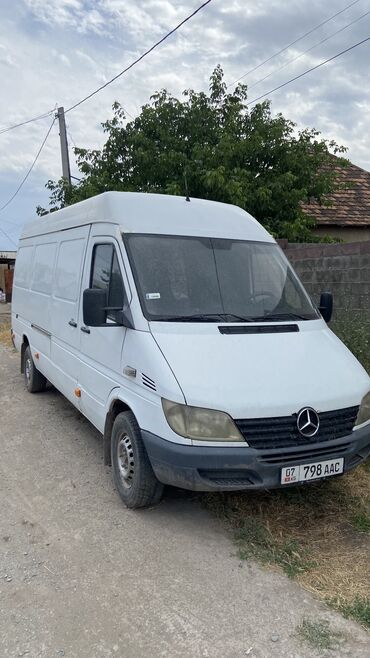 на спринтера: Mercedes-Benz Sprinter: 2001 г., 2.7 л, Механика, Дизель, Фургон