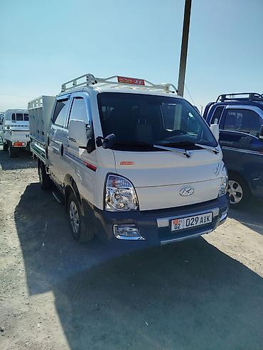ford cargo: Hyundai Porter II — компактный городской грузовик с двухрядной кабиной — 3