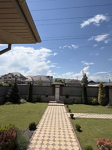 300 000: В продаже шикарный дом!✨ ◾️Ж/м Арча-Бешик🌳🏔️ ◾️Локаци — 5