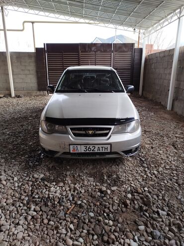 Daewoo: Daewoo Nexia: 2009 г., 1.5 л, Механика, Бензин, Седан