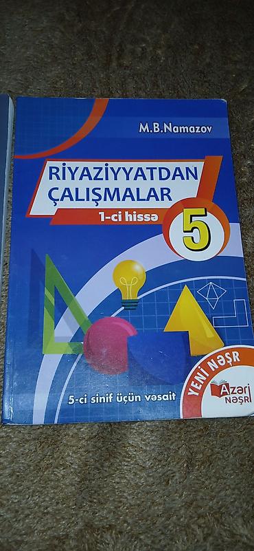 yeni yüz manat: Kitablar hec iwlenilmiyib 20 manat pul verib almiwam istiyen olsa 10 — 2