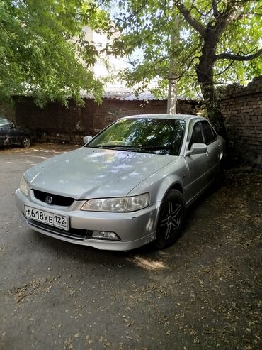 Honda: Honda Accord: 1999 г., 2 л, Автомат, Бензин, Седан