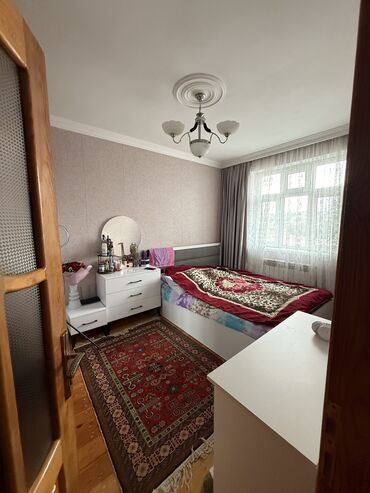 суточный квартира токмок: Bakı, Bakıxanov qəs., 3 otaqlı, Köhnə tikili, 62 kv. m
