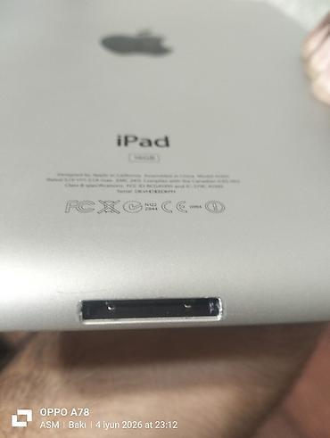 apple ipad a16: İşlənmiş Apple iPad 4 (2012), 9,7", < 64 GB, Ödənişli çatdırılma — 5