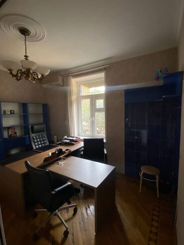 Ofislər: Obyekt İcarəyə verilir. Ofis, diş klinikası, gözəllik salonu ucun — 15