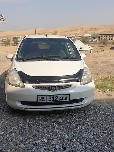 Honda Fit: 2003 г., 1.3 л, Автомат, Бензин, Хэтчбэк