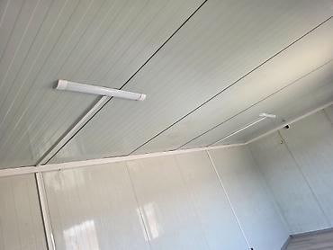 Контейнеры: Ofis konteyner Yeni Ölçü ; 3 metr x 7 metr Material ; Yüksək — 4