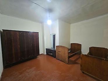 Kirayə evlər: 🏡 QARA QARAYEV METROSUNA YAXIN HƏYƏT EVİ KİRAYƏ VERİLİR 📍 Qara — 4