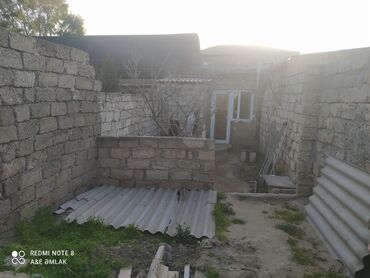 sabuncu qesebesinde satilan heyet evleri: Maştağa qəs. 1 otaqlı, 25 kv. m, Kredit yoxdur, Orta təmir