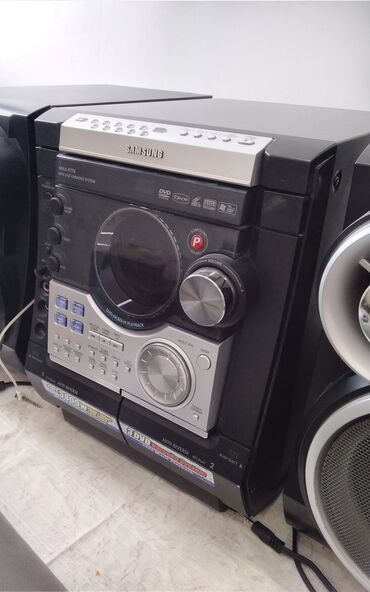 Musiqi mərkəzləri: 3800 w Güclü səs sistemi 2 Basoviki 2 Səs Kalonkaları var -da lalafo.az — 9 Musiqi mərkəzləri: 3800 w Güclü səs sistemi 2 Basoviki 2 Səs Kalonkaları var — 9