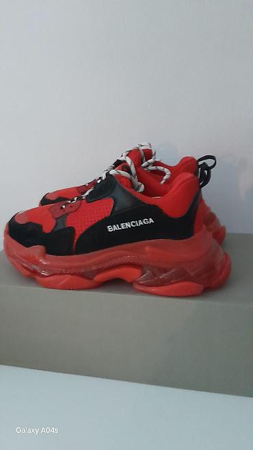 balenciaga srbija: Balenciaga patike – model Triple S - Veličina: 38 (kalup veći — 3