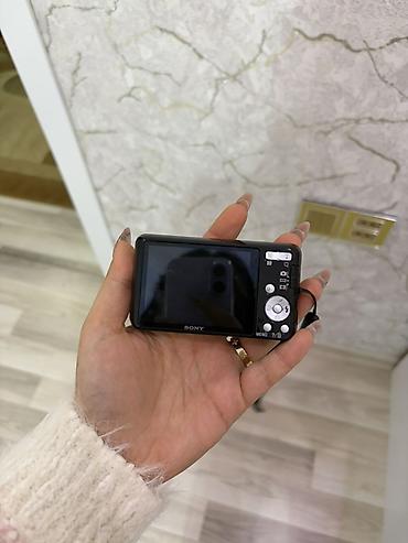 sony a6100: Sony Cyber-shot rəqəmsal fotoaparat dəsti Xüsusiyyətlər: - Linza — 3