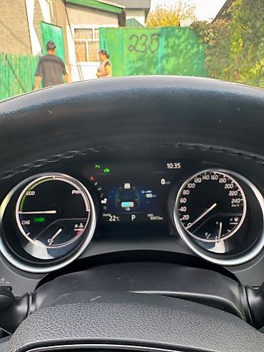 lexus ct 200h: Toyota Camry: 2019 г., 2.5 л, Автомат, Гибрид, Седан — 3