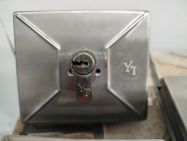 Soyuducular: Paslanmayan poladdan divar tipli sabun/antiseptik dispenseri – YT -
