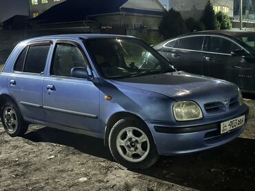 нива крыло: Компактный городской хэтчбек 5 дверей, синие металлик. Основные