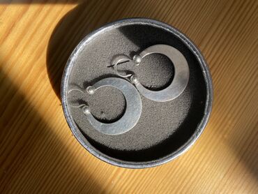 ложка серебро: Серебро серёжки 
Стильные, минималистичные
Цена 4000