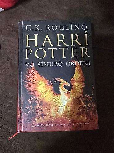 green witch: Harry Potter Simurq Ordeni(4) ve Sirler Otagi(2). Razilasma ile ayri — 1