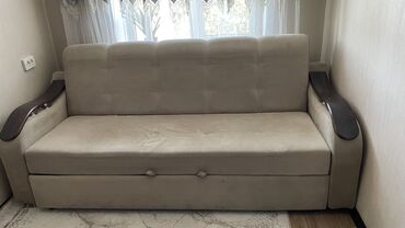 продам бу диван: Диван-кровать, цвет - Бежевый, Б/у