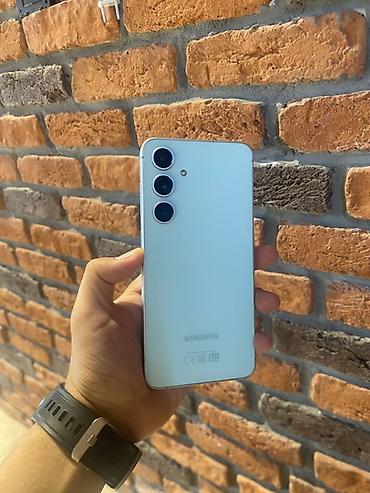 online telefon aksesuarları: Samsung Galaxy S24 FE, 256 GB, rəng - Ağ, Simsiz şarj — 1