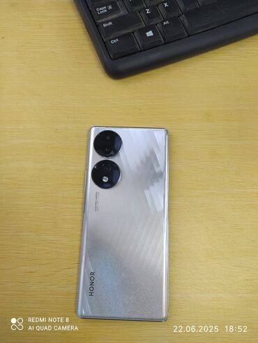 телефоны кнопочный: Honor 70 Pro, Б/у, 256 ГБ, 2 SIM