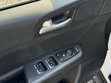Kia: Kia Sportage: 2020 г., 2 л, Автомат, Дизель, Кроссовер — 6