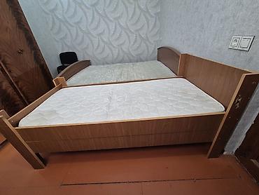 Mebel: İşlənmiş, Təknəfərlik çarpayı, Bazasız, Matras ilə, Siyirməsiz — 7